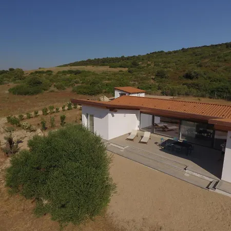 빌라 Villa Brunestica
